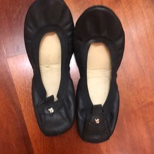 Yosi Samra black flats